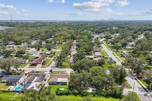 3679 Sugarcreek Dr, Tampa, FL 33619 - Photo 33