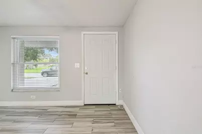 3679 Sugarcreek Drive, Tampa, FL 33619 - Photo 13