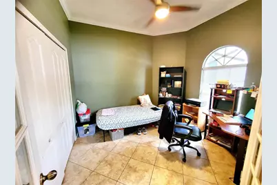 4994 Ridgemoor Circle, Palm Harbor, FL 34685 - Photo 5