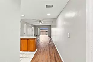 12900 Vonn Rd, Largo, FL 33774 - Photo 3