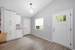 5119 Chilkoot St, Tampa, FL 33617 - Photo 7