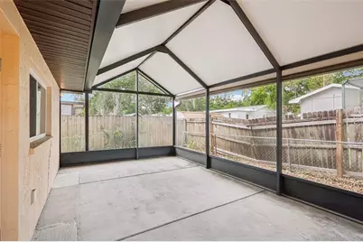11732 Moffat Avenue, Tampa, FL 33617 - Photo 31