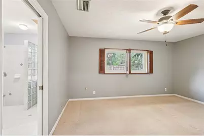 11732 Moffat Avenue, Tampa, FL 33617 - Photo 19