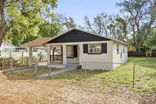 10019 N Jasmine Ave, Tampa, FL 33612 - Photo 3