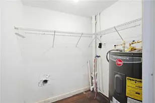 10019 N Jasmine Ave, Tampa, FL 33612 - Photo 17