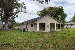 17936 State Rd 52, Land O Lakes, FL 34638 - Photo 21
