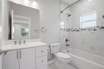 3611 W Oklahoma Avenue, Tampa, FL 33611 - Photo 25