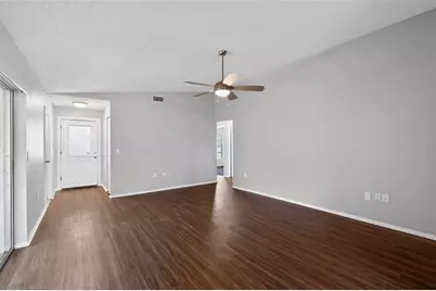 1404 Vinetree Drive, Brandon, FL 33510 - Photo 7