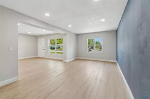 3415 E Knollwood St, Tampa, FL 33610 - Photo 23