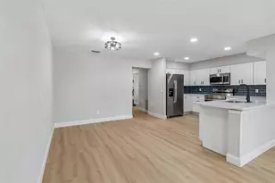 3415 E Knollwood St, Tampa, FL 33610 - Photo 13