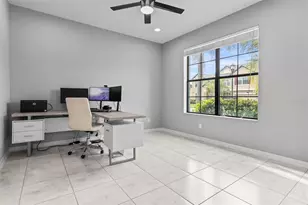 19433 Whispering Brook Dr, Tampa, FL 33647 - Photo 47