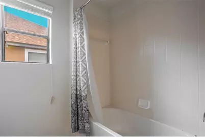 19433 Whispering Brook Drive, Tampa, FL 33647 - Photo 37