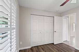 31706 Hunt Club Ln, Wesley Chapel, FL 33543 - Photo 19