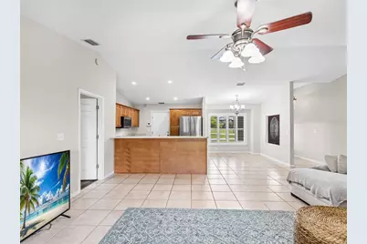 31706 Hunt Club Lane, Wesley Chapel, FL 33543 - Photo 7