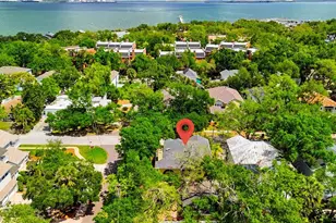 5201 S Jules Verne Ct, Tampa, FL 33611 - Photo 51