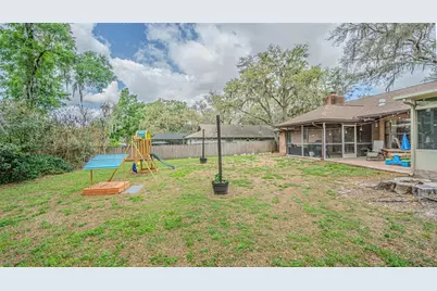 1107 Oakridge Manor Drive, Brandon, FL 33511 - Photo 35