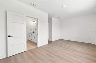 2508 W Gray St, Tampa, FL 33609 - Photo 21
