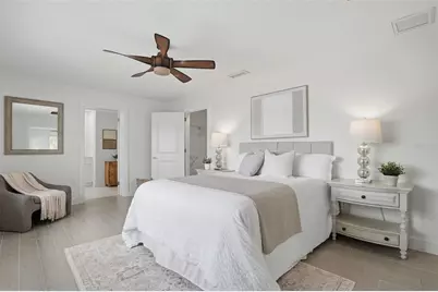 7172 S Shore Drive S, Saint Petersburg, FL 33707 - Photo 17