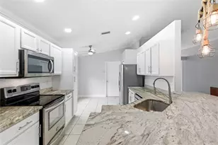 5419 Seattle Slew Dr, Wesley Chapel, FL 33544 - Photo 5