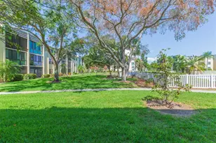 14130 Rosemary Ln, Largo, FL 33774 - Photo 17
