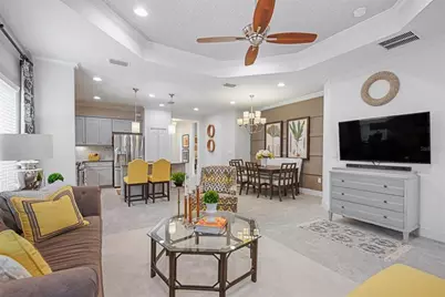 13625 Circa Crossing Drive, Lithia, FL 33547 - Photo 5