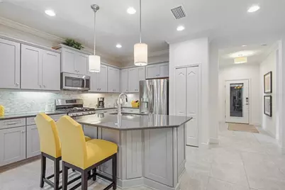 13625 Circa Crossing Drive, Lithia, FL 33547 - Photo 7