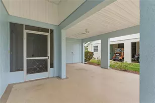 417 Gladstone Pl, Sun City Center, FL 33573 - Photo 5