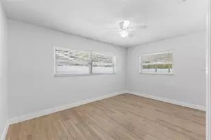 125 Carlyle Dr, Palm Harbor, FL 34683 - Photo 27
