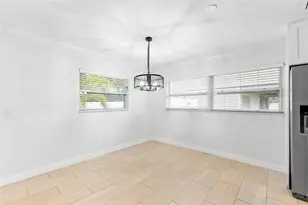 125 Carlyle Dr, Palm Harbor, FL 34683 - Photo 11
