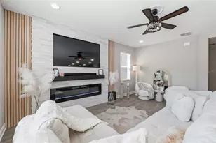 7273 Notched Pne Bnd, Wesley Chapel, FL 33545 - Photo 15