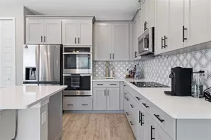 7273 Notched Pne Bnd, Wesley Chapel, FL 33545 - Photo 13