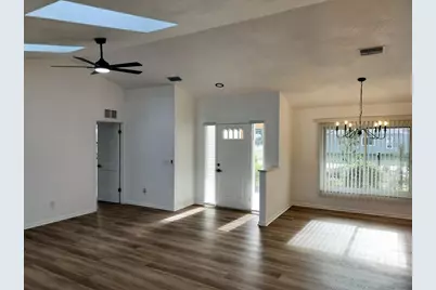 3403 Bloomingdale Oaks Drive, Valrico, FL 33596 - Photo 5