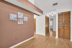 5341 Southwick Dr, Tampa, FL 33624 - Photo 21