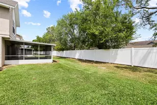 539 Kensington Lake Cir, Brandon, FL 33511 - Photo 25