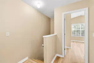 539 Kensington Lake Cir, Brandon, FL 33511 - Photo 13