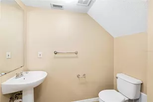 539 Kensington Lake Cir, Brandon, FL 33511 - Photo 11
