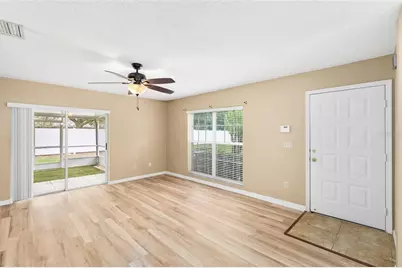 539 Kensington Lake Circle, Brandon, FL 33511 - Photo 3