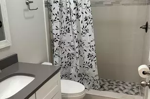 5839 Erin Ln S, Saint Petersburg, FL 33712 - Photo 13