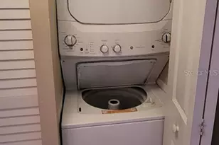 302 Lake Parsons Green, Brandon, FL 33511 - Photo 9