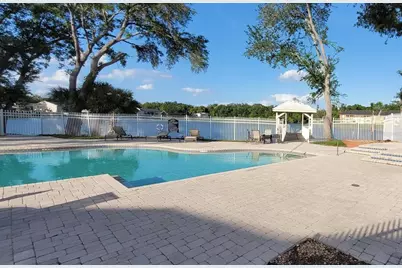 302 Lake Parsons Green #102, Brandon, FL 33511 - Photo 19