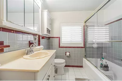 243 Snell Isle Boulevard NE, Saint Petersburg, FL 33704 - Photo 19
