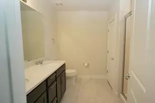 30399 Marquette Ave, Wesley Chapel, FL 33545 - Photo 9
