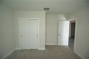 30399 Marquette Ave, Wesley Chapel, FL 33545 - Photo 11