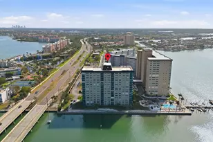 5220 Brittany Dr S, Saint Petersburg, FL 33715 - Photo 29