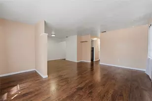 3235 Emerson Ave S, Saint Petersburg, FL 33712 - Photo 9