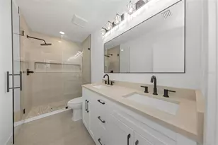 4468 57th Ave N, Saint Petersburg, FL 33714 - Photo 39
