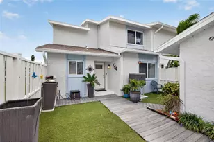 6537 Cape Hatteras Way NE, Saint Petersburg, FL 33702 - Photo 3