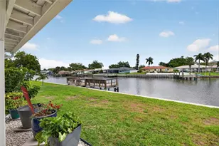 6537 Cape Hatteras Way NE, Saint Petersburg, FL 33702 - Photo 31