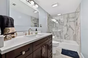 6537 Cape Hatteras Way NE, Saint Petersburg, FL 33702 - Photo 19