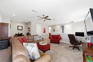 28707 Revaro Ln, Wesley Chapel, FL 33543 - Photo 43